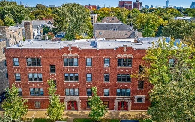 Photo - 4549 N Leavitt St Unidad 4549-3