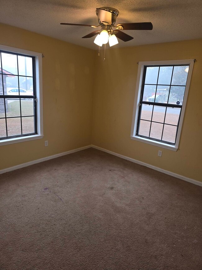 Photo - 1304 Tower Dr