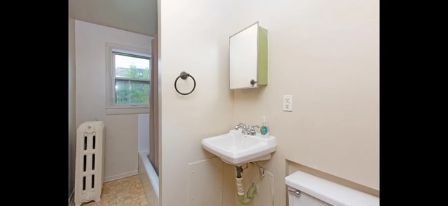 Photo - 1550 Selby Ave Unidad Upper
