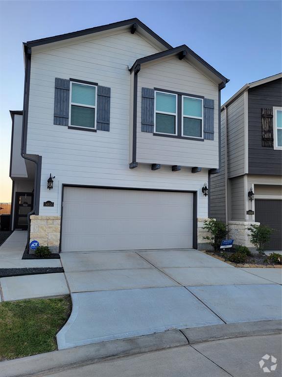 Building Photo - 14850 Slow River Ave Rental