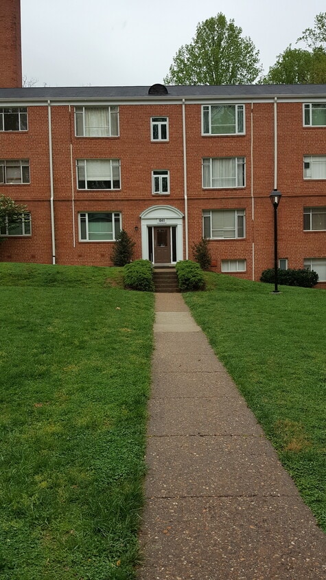 Photo - 10411 Montrose Ave (Bethesda, MD)
