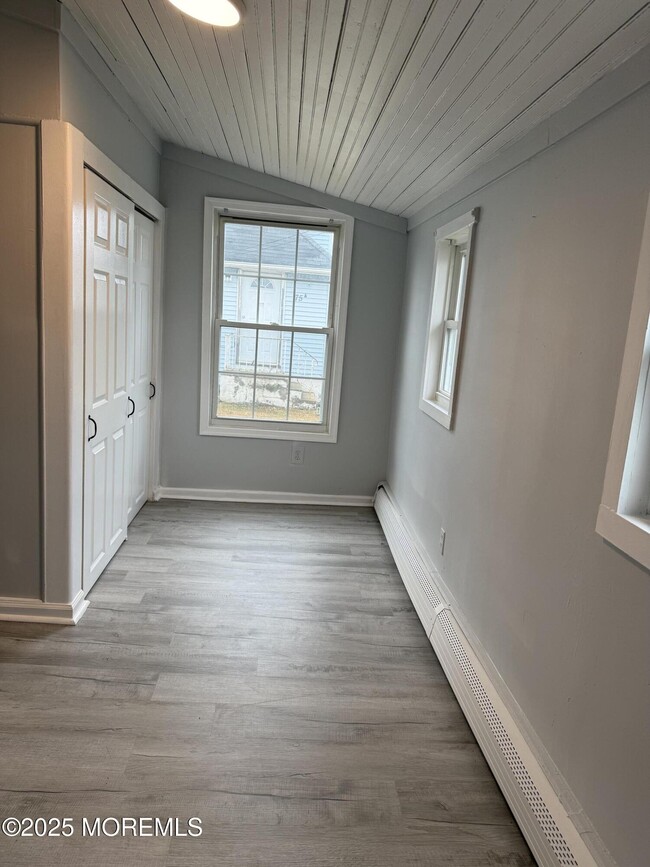 Photo - 79 Pine View Ave