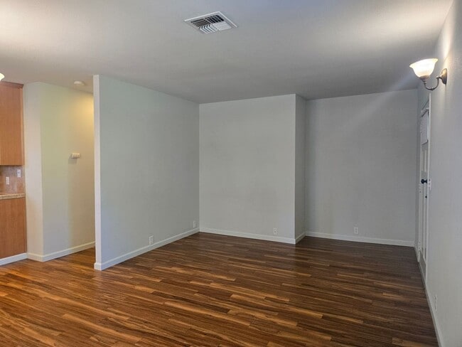 Photo - 5437 Griffin Rd