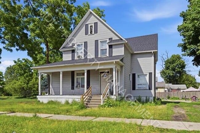 Photo - 822 Jackson St Unit 616 Granger