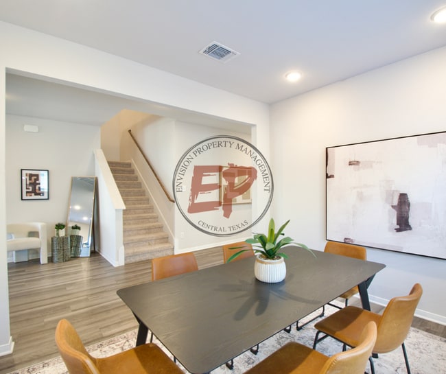 Photo - 11229 Solar St