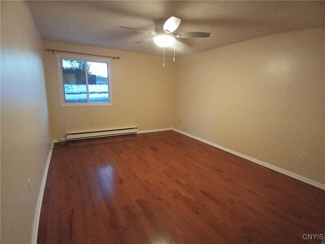 Photo - 494 Idlewood Blvd