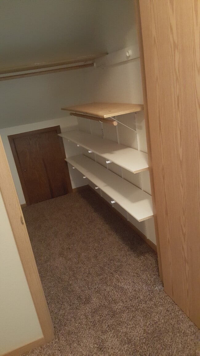 Photo - 3043 18th St S