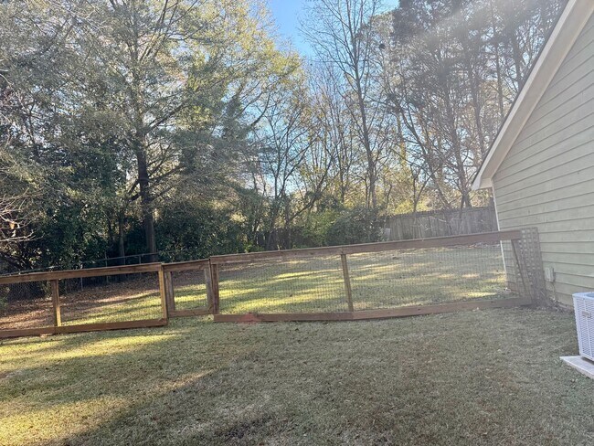 Photo - Eastside Home in Quiet Neighborhood