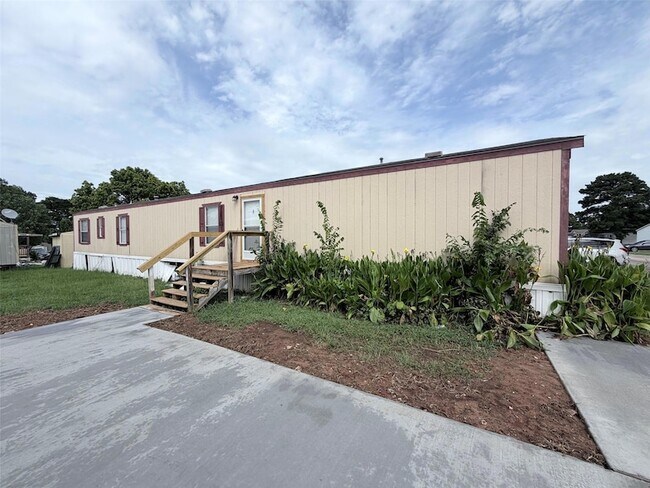 Photo - 116 Guadalupe St