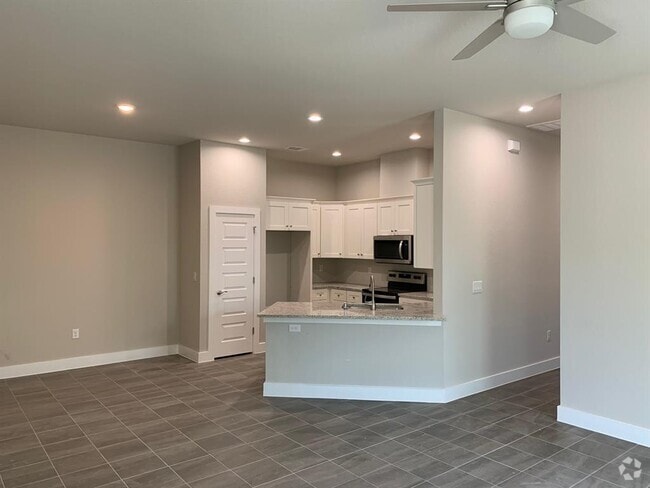 Building Photo - 2500 American Dr Rental
