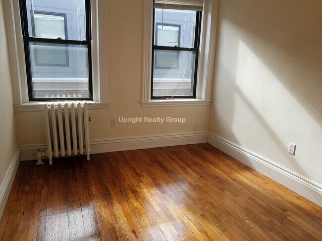 Building Photo - 29 Park Dr Unit 09 Rental