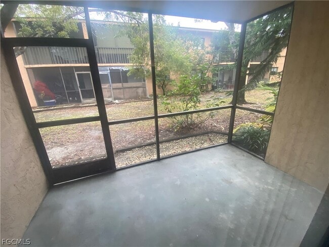 Photo - 2670 Park Windsor Dr Unidad 405