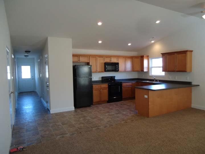 Kitchen - 1601 Doubet Ln