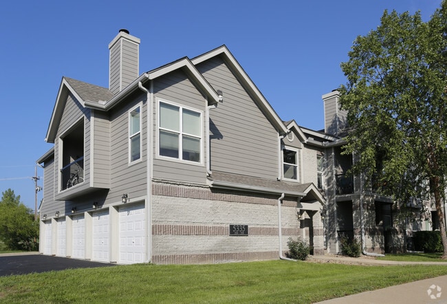Hawthorne Apartment Homes