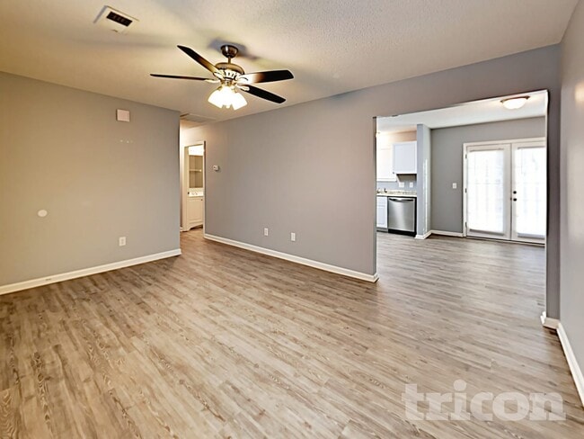 Photo - 19 Sterling Ridge Ct