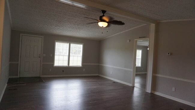 Photo - 3 Bedroom Mobile Home in the County