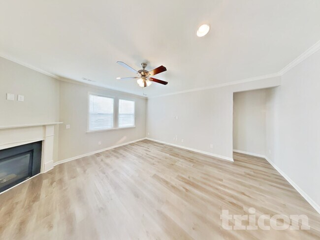 Photo - 2007 Wintergreen Way