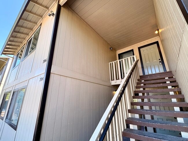 Photo - Beautifully updated Auburn apartment!