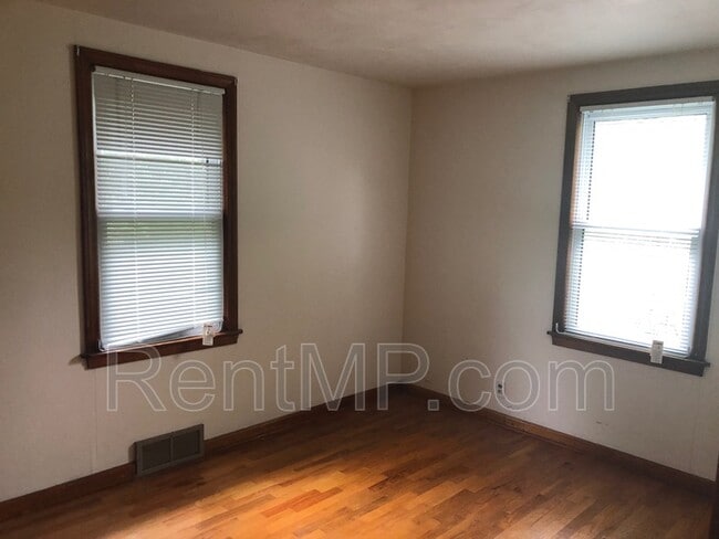 Photo - 4308 E River Rd