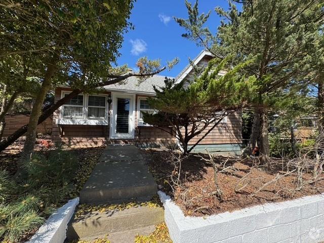 Building Photo - 850 Evergreen Walk Rental