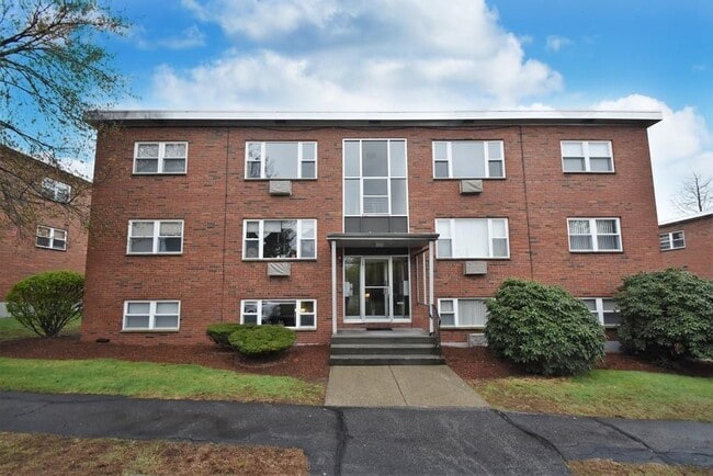 Building Photo - 1105 Lexington St Unit 7-3