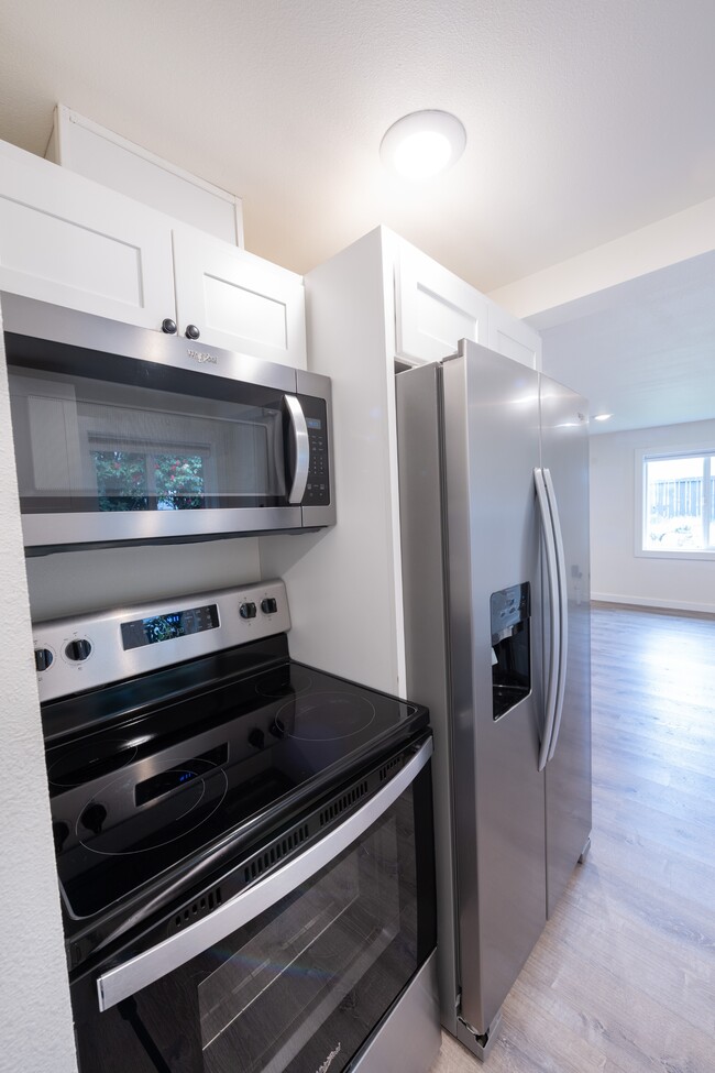 Photo - 1413 SW Cambridge St