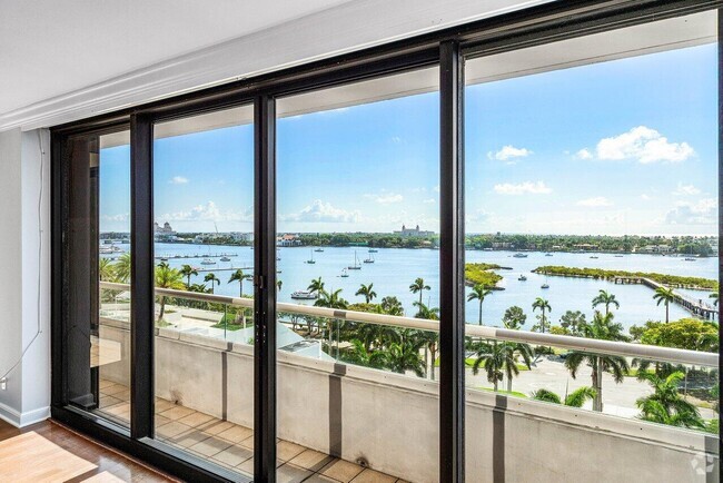 Building Photo - 529 S Flagler Dr Unit 9g Rental