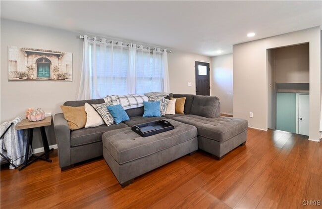 Photo - 8003 Bamm Hollow Rd