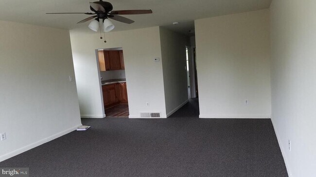 Photo - 805 Selma St Unit 2ND FLOOR