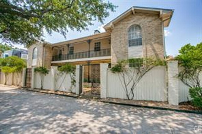 Building Photo - 5921-5925 Preston Road Unit 5921 Preston Road Rental