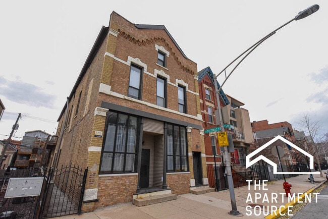 Building Photo - 1257 N Greenview Ave Unit CH