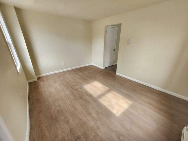 Photo - 383-385 Tolbert Avenue Unit 385 Tolbert Avenue