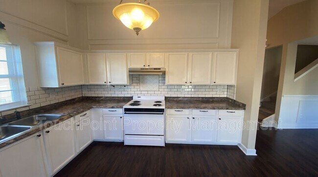 Photo - 1408 Jordans Pond Ln
