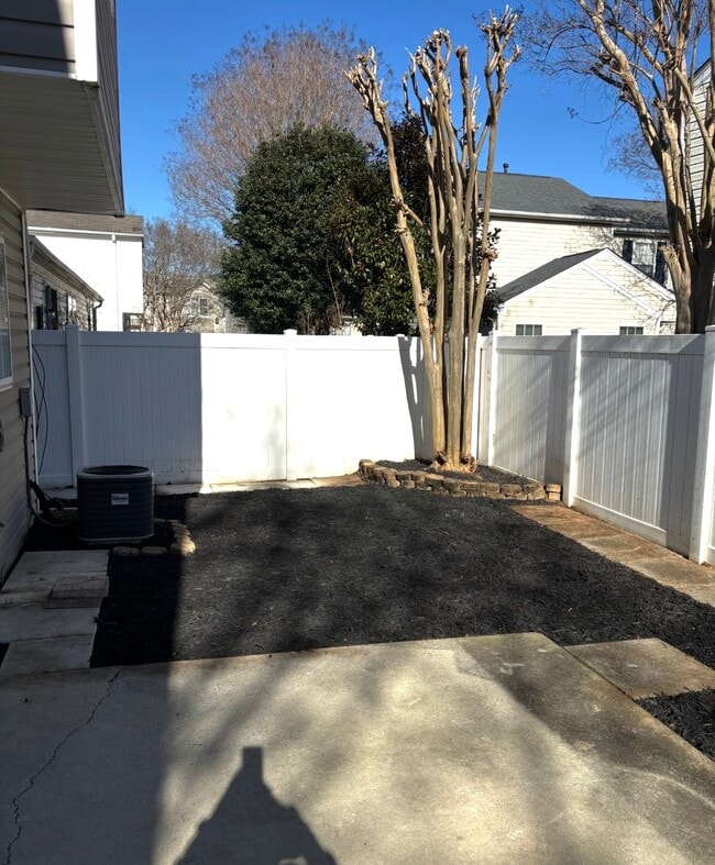 Photo - 9420 Meadowmont View Dr