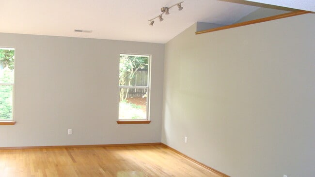 Photo - Charming Hazel Dell Ranch Home