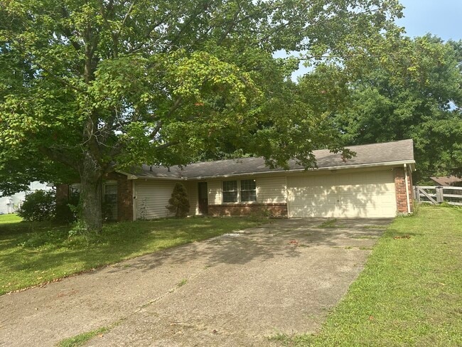 Building Photo - 710 Robindale Dr Rental