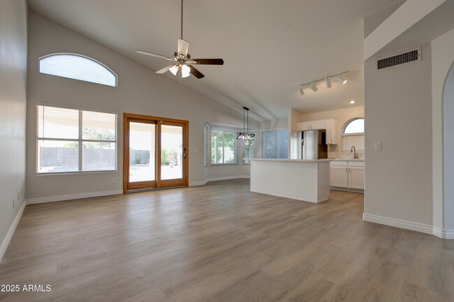 Building Photo - 9859 W Potter Dr Rental