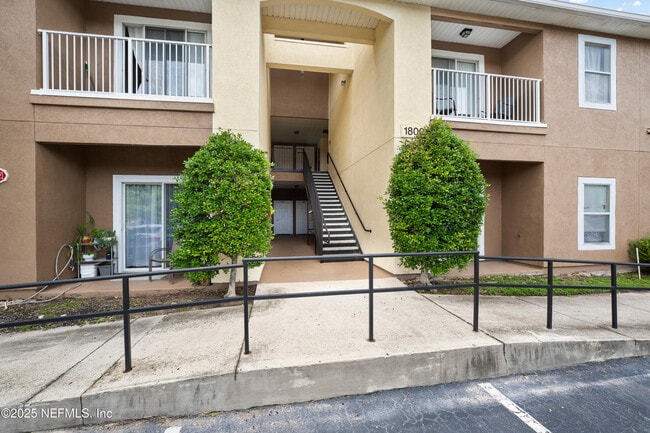 Building Photo - 7920 Merrill Rd Unit 1812 Rental