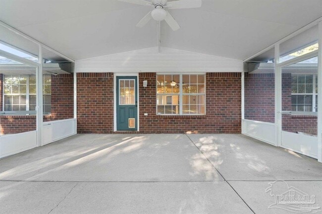 Photo - 547 Shiloh Dr