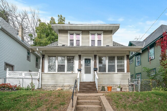 Photo - 913 6th St E Unit 913 6th street E st Paul