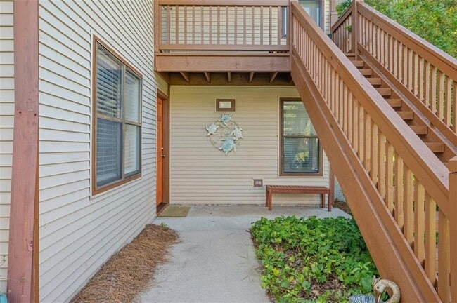 Photo - 307 Harbour Oaks Dr