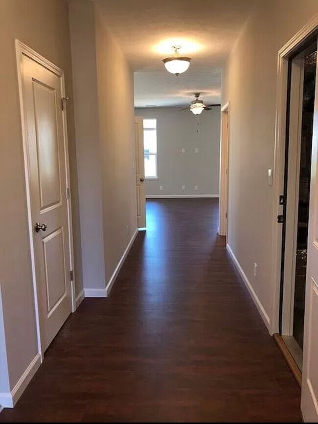 Photo - BRITTANY CHASE...3 Bedroom 2 bath