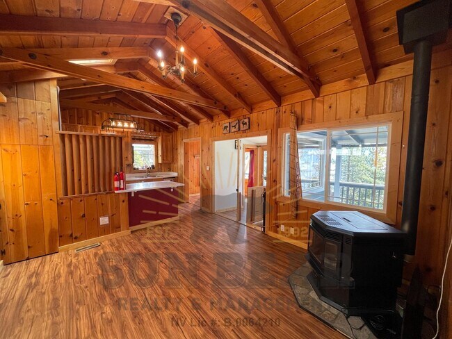Photo - Adorable lake view property in Crystal Bay! House