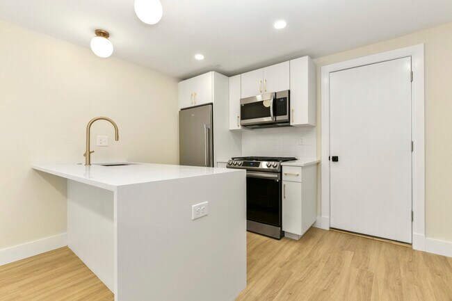 Photo - 22 Paris St Unidad 1