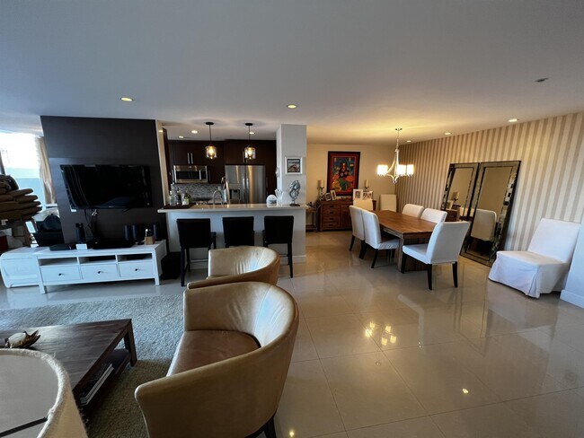 Photo - 19707 Turnberry Way