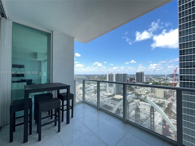Photo - 1040 Biscayne Blvd Unit 3305