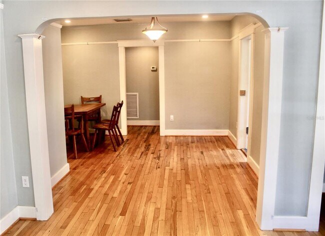 Photo - 701 W Swann Ave Unit 1