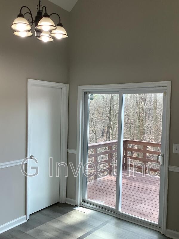 Photo - 216 Greensprings Dr