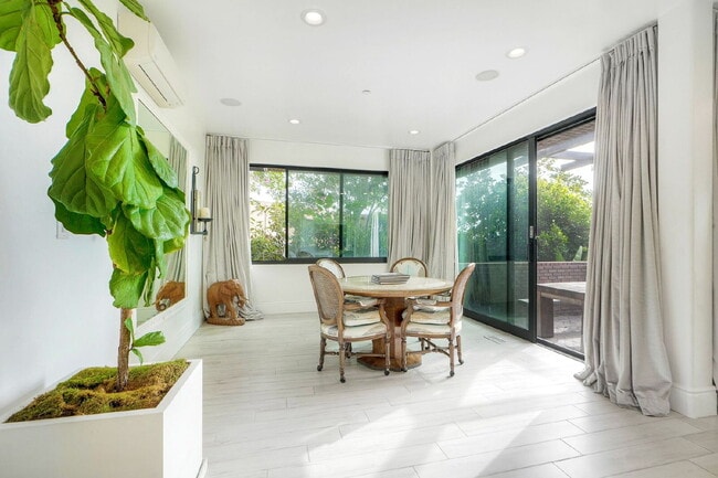 Photo - Live in the heart of Del Mar- where every ...