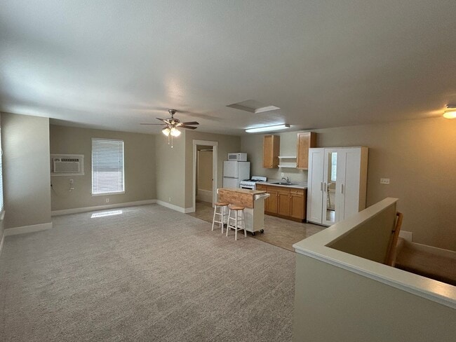 Photo - Studio unit in Doe Mill